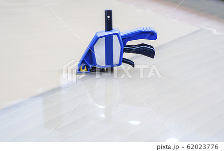High precision carbide cutting tool grinding by 62023776