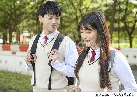 High school student's daily life, Asian teenage students wearing uniform on college with friends 293 62030939