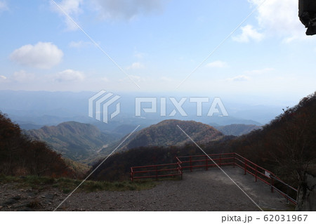 群馬県赤城山鳥居峠の風景 62031967