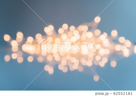 Illuminated fairy lights in soft focus Illuminated fairy lights in soft focus 62032181