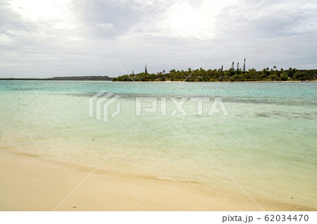 ニューカレドニア ロイヤルティ諸島 ウベア島 レキンの絶壁 ニューカレドニア ロイヤルティ諸島 ウベア島 レキンの絶壁 62034470