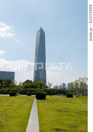 セントラルパーク 公園 高層ビル 62035688