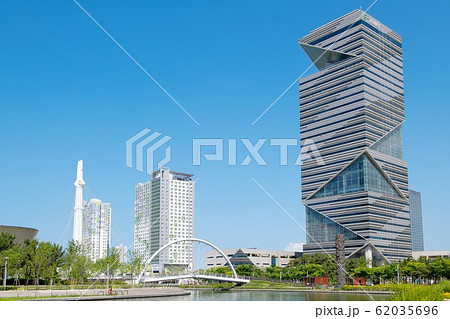 公園 高層ビル 建物 62035696