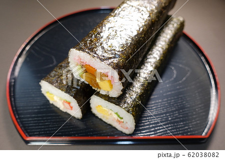 恵方巻 節分 豆まき 恵方巻 節分 豆まき 62038082