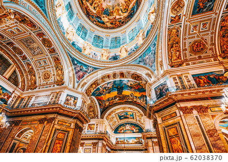 Inside Saint Isaac's Cathedral- greatest 62038370