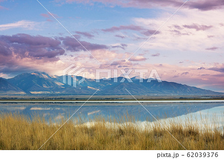 Salt lake Salt lake 62039376