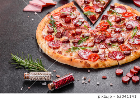 Pepperoni Pizza with Mozzarella cheese Pepperoni Pizza with Mozzarella cheese 62041141