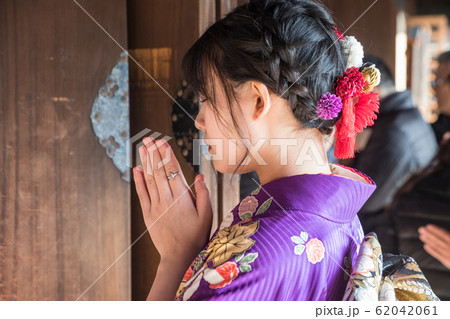 着物で初詣 着物で初詣 62042061