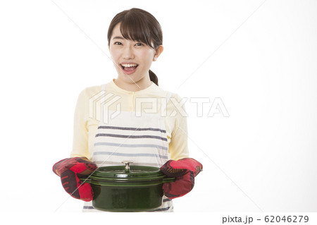 女性 調理 イメージ 女性 調理 イメージ 62046279