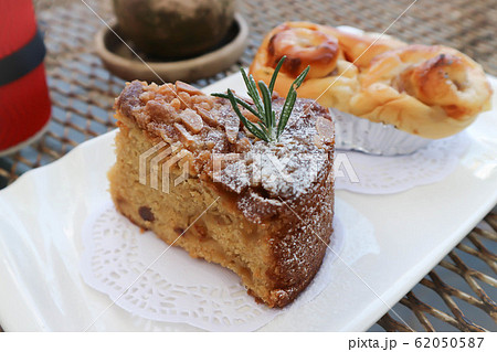 cake ,banana cake and danish pastry 62050587