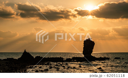 両子岩 (夕景) 両子岩 (夕景) 62051118