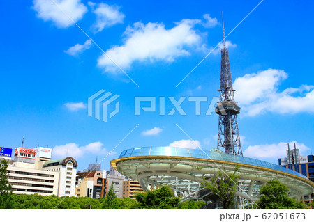 名古屋市　テレビ塔とオアシス２１の風景 62051673