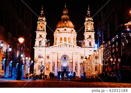 St. Stephens Basilica - Church in Budapest, Hungary. Beautiful evening or night scene of illuminating ancient architecture. St. Stephens Basilica - Church in Budapest, Hungary. Beautiful evening or night scene of illuminating ancient architecture. 62052189