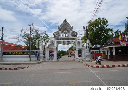 タイ　世界遺産スコータイ歴史公園 62058408