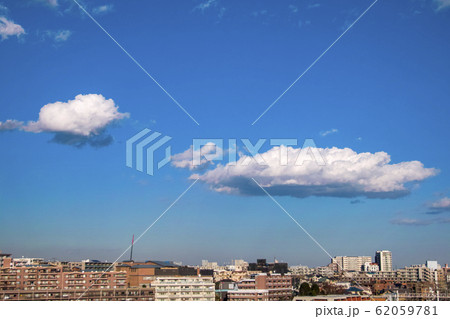 青空 白い雲 青空 白い雲 62059781