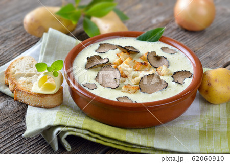 Potato soup with truffles Potato soup with truffles 62060910