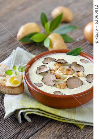 Potato soup with truffles Potato soup with truffles 62060912