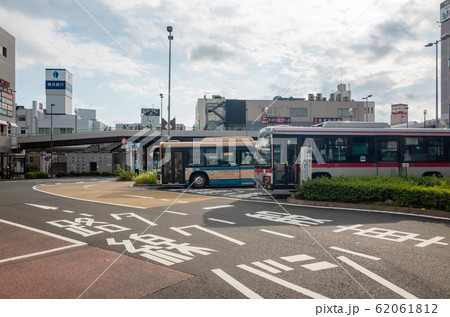 JR横浜線の中山駅の北口 62061812