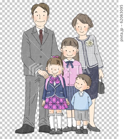 入學典禮的家庭女孩(父母,兄弟姐妹) 入學典禮的家庭女孩(父母,兄弟姐妹) 62063095