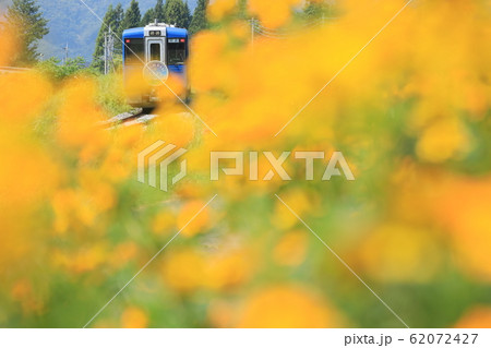 JR小海線 小淵沢大カーブ 62072427