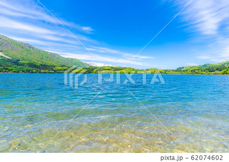 青木湖　初夏　仁科三湖　【長野県】 62074602
