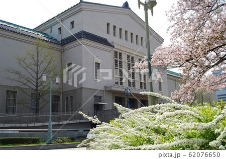 春の大阪市立美術館の風景 春の大阪市立美術館の風景 62076650