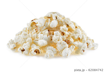Popcorn isolated on white background 62084742