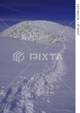 会津駒ヶ岳へのトレース 62086192