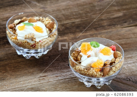 Breakfast cereals in a bowl Breakfast cereals in a bowl 62086393