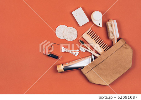 Zero waste cosmetics 62091087