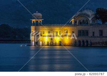 jal mahal at night 62093787