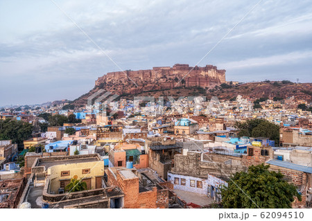 mehrangarh fort sunrise mehrangarh fort sunrise 62094510