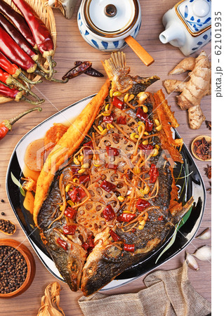 Chongqing spicy grilled fish   62101935