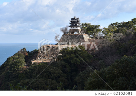 洲本城　最古の模擬天守と天守台 62102091