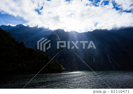 ミルフォード・サウンド Milford Sound ミルフォード・サウンド Milford Sound 62110471