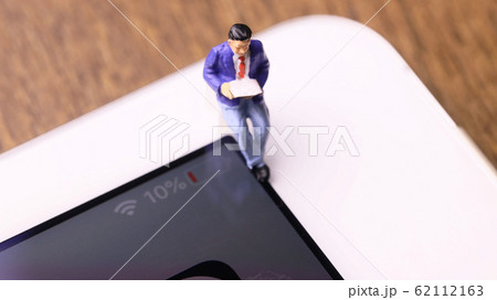 減少したタブレットのバッテリー残量 62112163