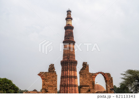 qutub minar in new delhi qutub minar in new delhi 62113343