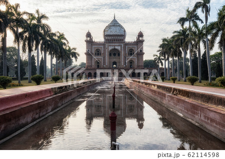 safdarjung tomb mausoleum 62114598