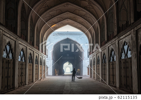 chhatta chowk market red fort chhatta chowk market red fort 62115135