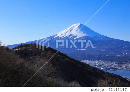 旧御坂峠からの富士山　天下茶屋 62115157