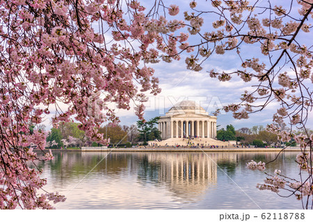 Washington, DC at the Tidal Basin and Jefferson 62118788