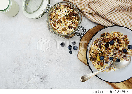 Whole oats breakfast, granola with dried fruit and 62122968