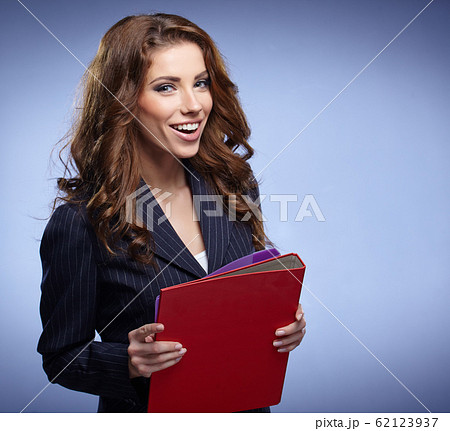 Business woman holding a folder 62123937