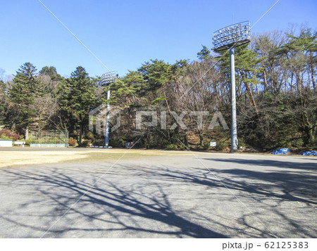 冬の永山公園総合運動場 62125383