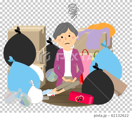 ゴミと高齢者 シニア女性 ゴミと高齢者 シニア女性 62132622