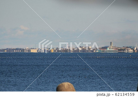 滑川市の上市川河口から見る冬の蜃気楼 62134559