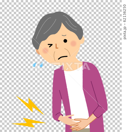 シニア女性　腹痛 62136250