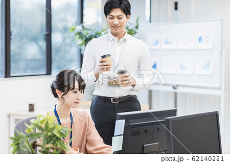 ビジネスシーン 異性 コミュニケーション ビジネスシーン 異性 コミュニケーション 62140221