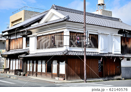 白壁土蔵の街並み　うきは市吉井町 62140576