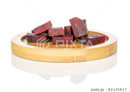 Raw sweet beetroot isolated on white 62145617